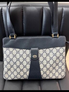 Gucci Vintage Navy Shoulder Bag